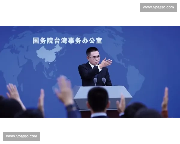 单程机票的隐喻:伊万离任与行政权力博弈 单程机票的隐喻:伊万离任与行政权力博弈